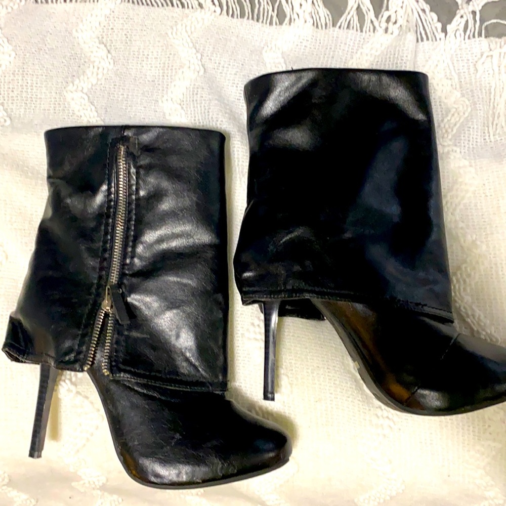 4” Black Mid Ankle Bootie